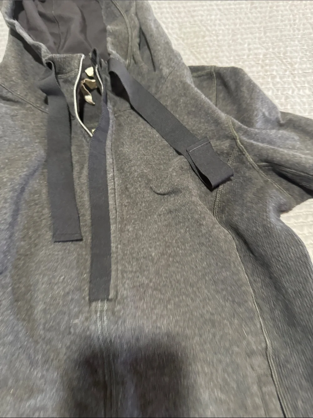 lululemon athletica Dark Charcoal Hooded Pullover old version .